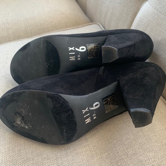 Black Suede Heeled Booties Size 11 - Picture 5 of 6